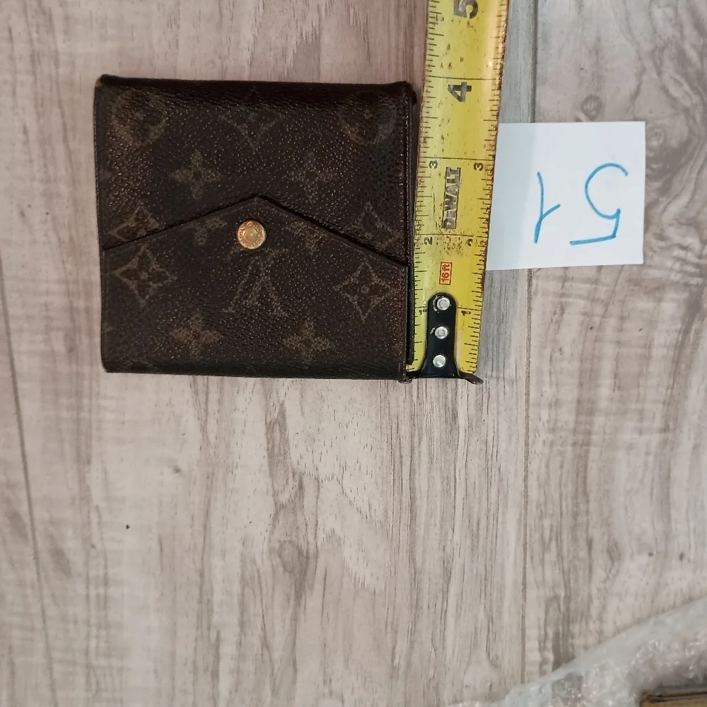 LOUIS VUITTON Monogram Portefeuille Elise Wallet